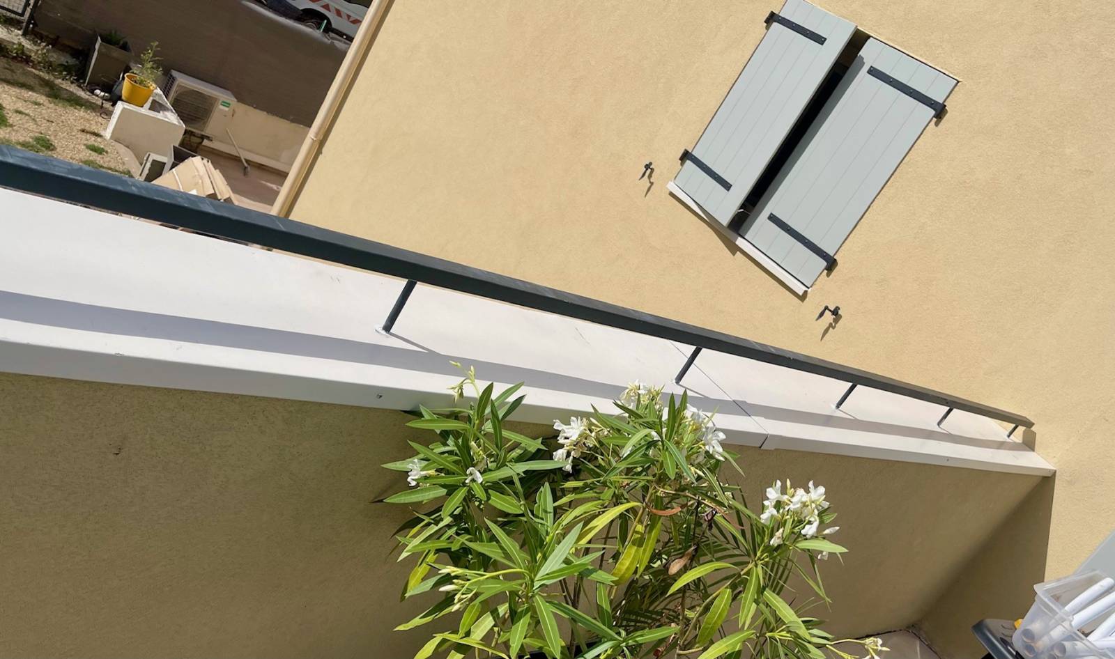 Réhausse de garde-corps sur mesure à Plan du Var dans les Alpes Maritimes