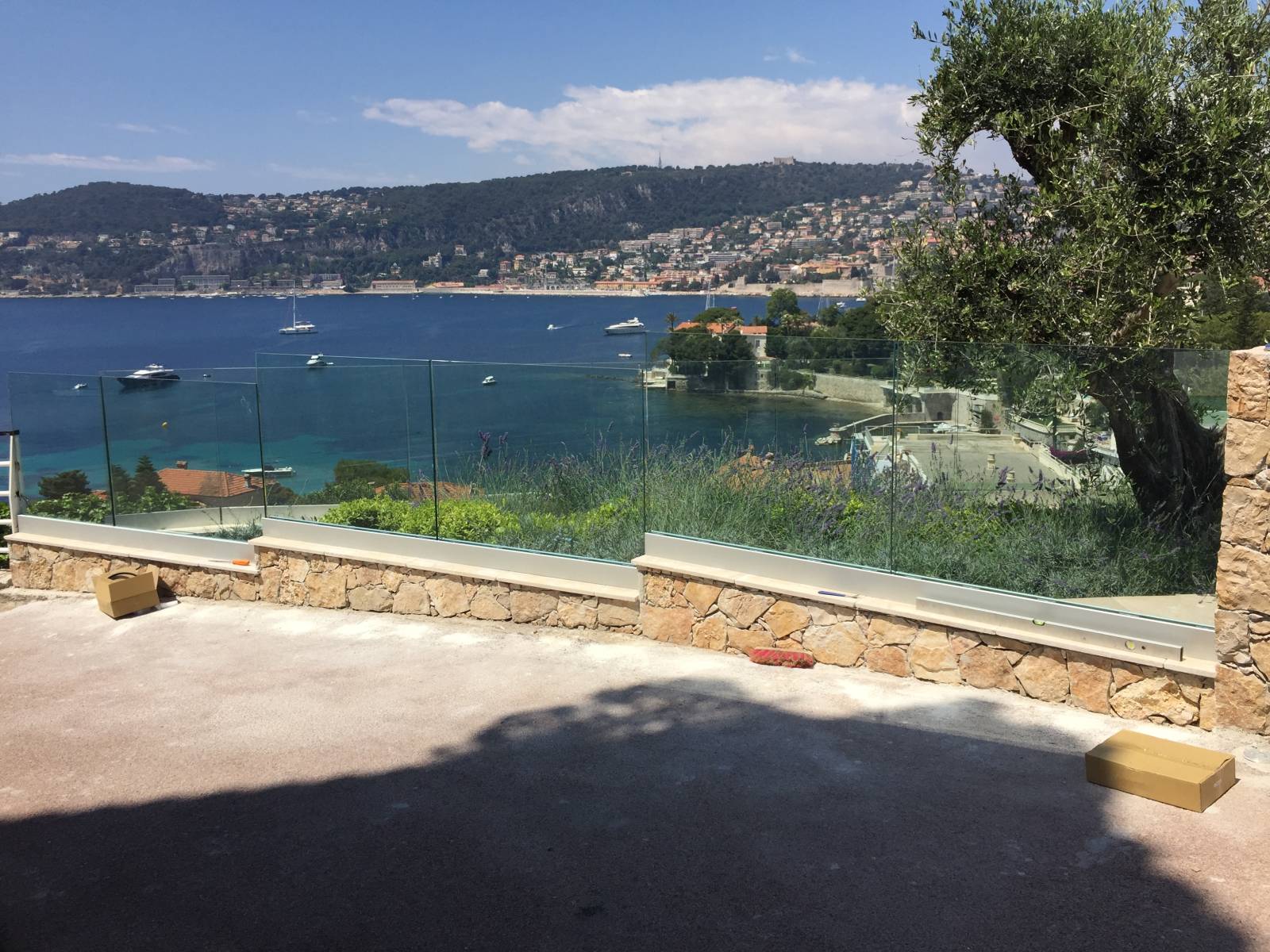 Cloison verre sur mesure à nice