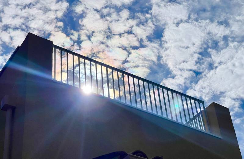 Garde corps à barreaudage thermolaqué fabriqué sur mesure à Carros dans les Alpes Maritimes