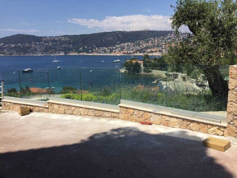 Cloison verre sur mesure à nice